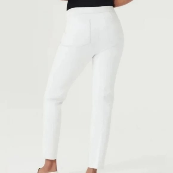 NEW Spanx Slim Straight Ankle Stretch Smoothing Pants Ultimate Opacity in White - Picture 4 of 16